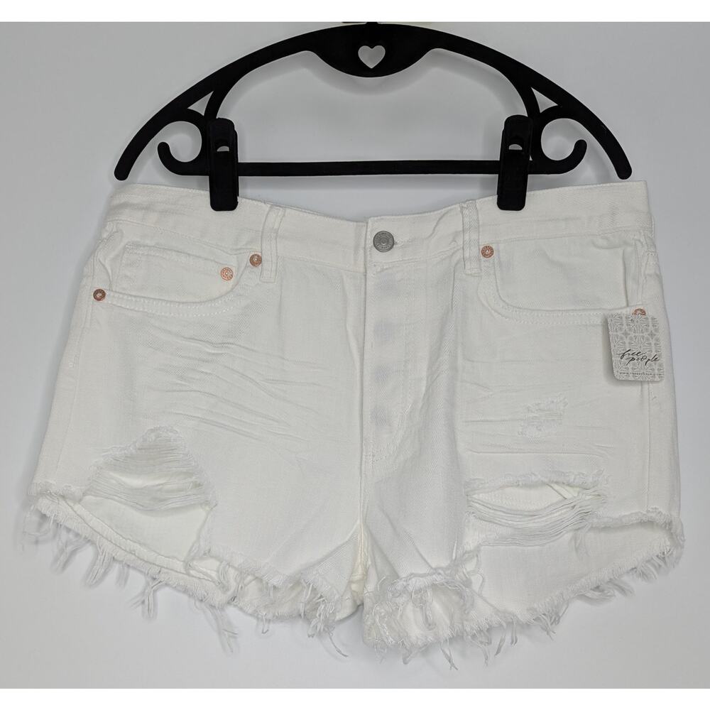 Free People White Shorts Loving Good Vibrations - Picture 4 of 10